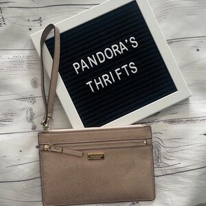 Kate Spade Wristlet Metallic Rose Gold Preowned LIKE NEW